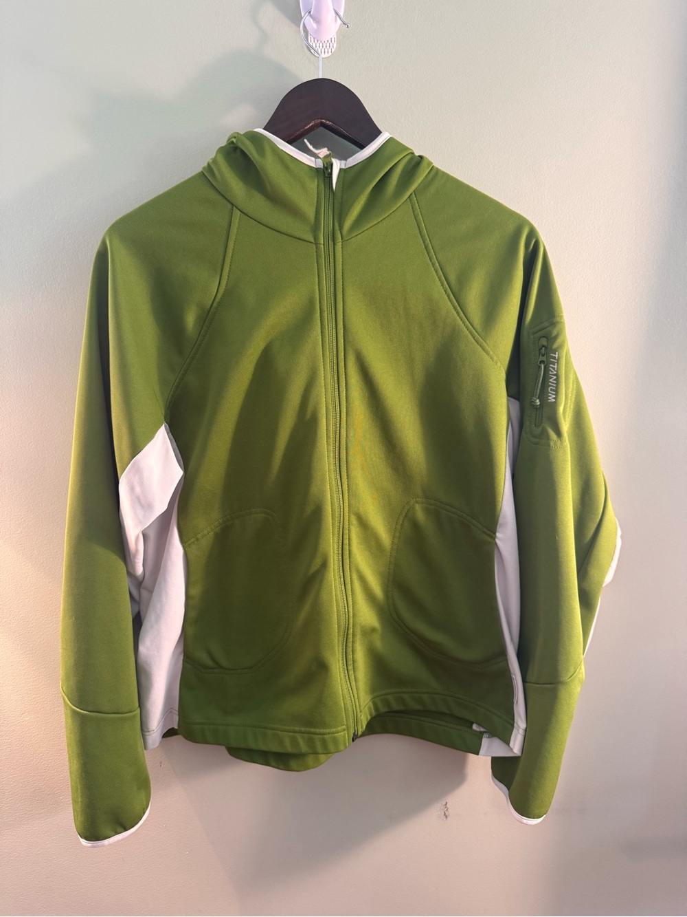 Titanium Lime-Green Outdoor Softshell Jacket Pocket Detail